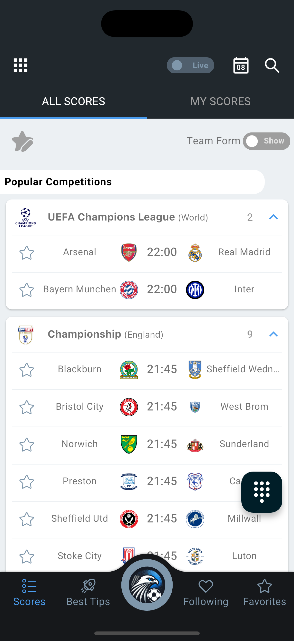 FalconScores home screen in light theme